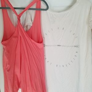 American Eagle O tops, M